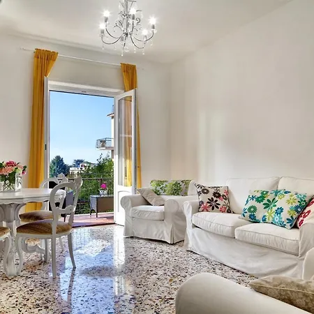 Stella House * SantʼAgata sui Due Golfi