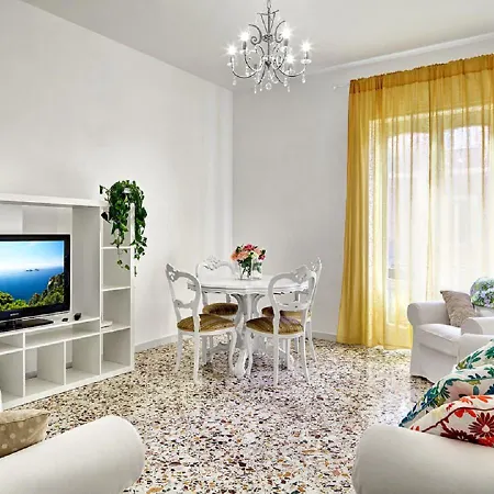 Stella House *